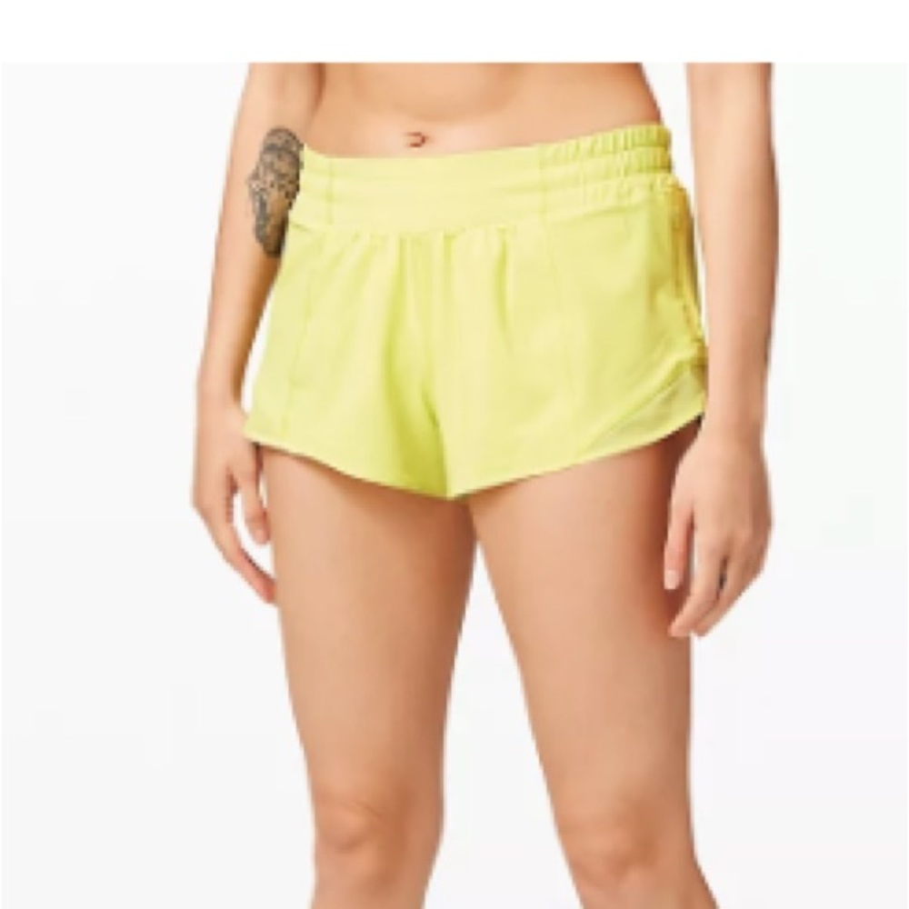 Lululemon Hotty Hot 2.5” Lemon Vibe